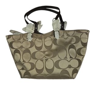 Coach 24 CM Sateen Convertible Signature Tote Authentic Coach